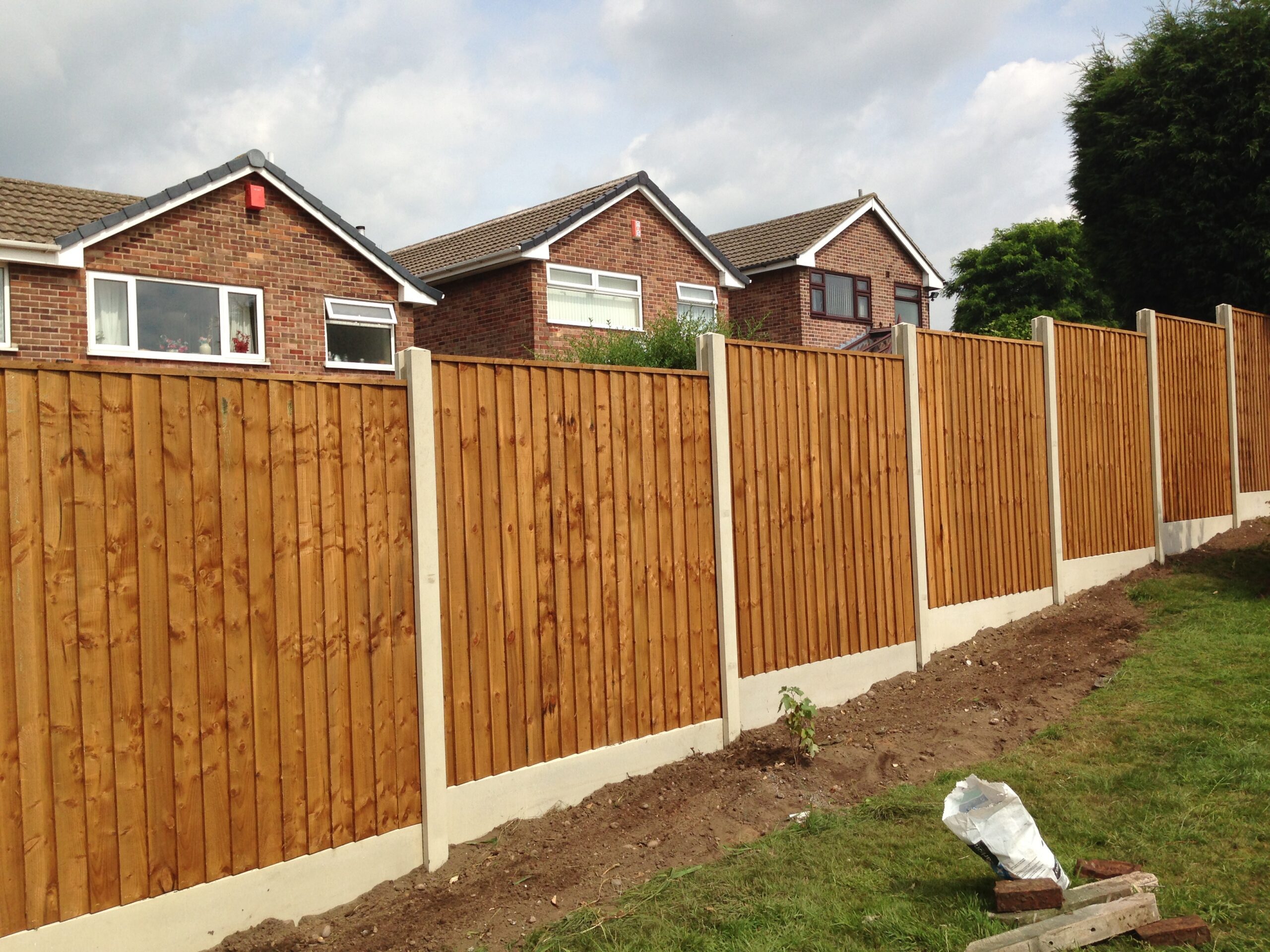 Concrete-Fence-Posts-scaled